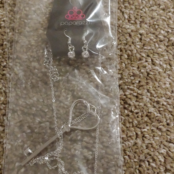 Jewellery set - Picture 1 of 4